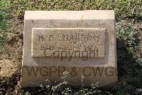 Ismailia War Memorial Cemetery - Harnoss, H F